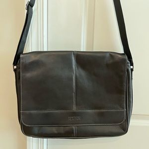 NWT Kenneth Cole Crossbody Messenger Laptop Bag